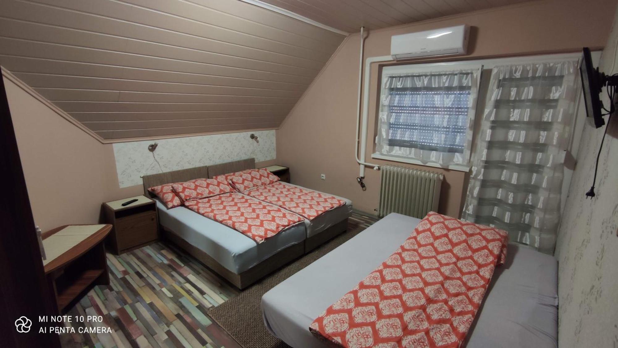 Apartman Anikó Vendégház Harkány Extérieur photo