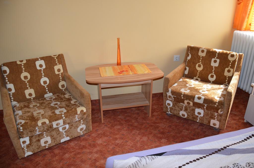 Apartman Anikó Vendégház Harkány Chambre photo