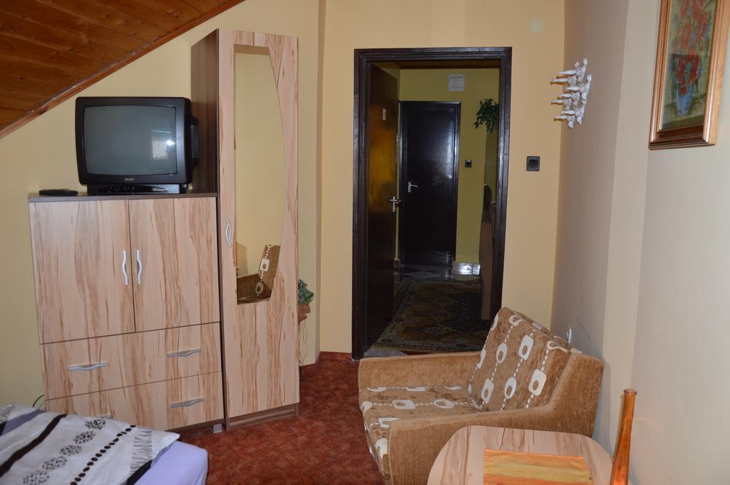 Apartman Anikó Vendégház Harkány Chambre photo