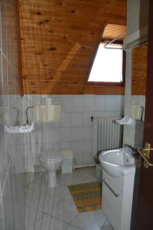 Apartman Anikó Vendégház Harkány Extérieur photo